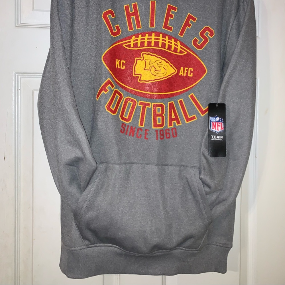 πποΈ Kansas City Chiefs NFL Football GameDay Hoodie ποΈπ - Picture 4 of 8